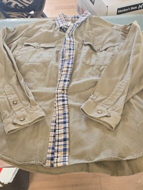 Men's Casual Button-Down Shirt - Olive with Blue Plaid Trim